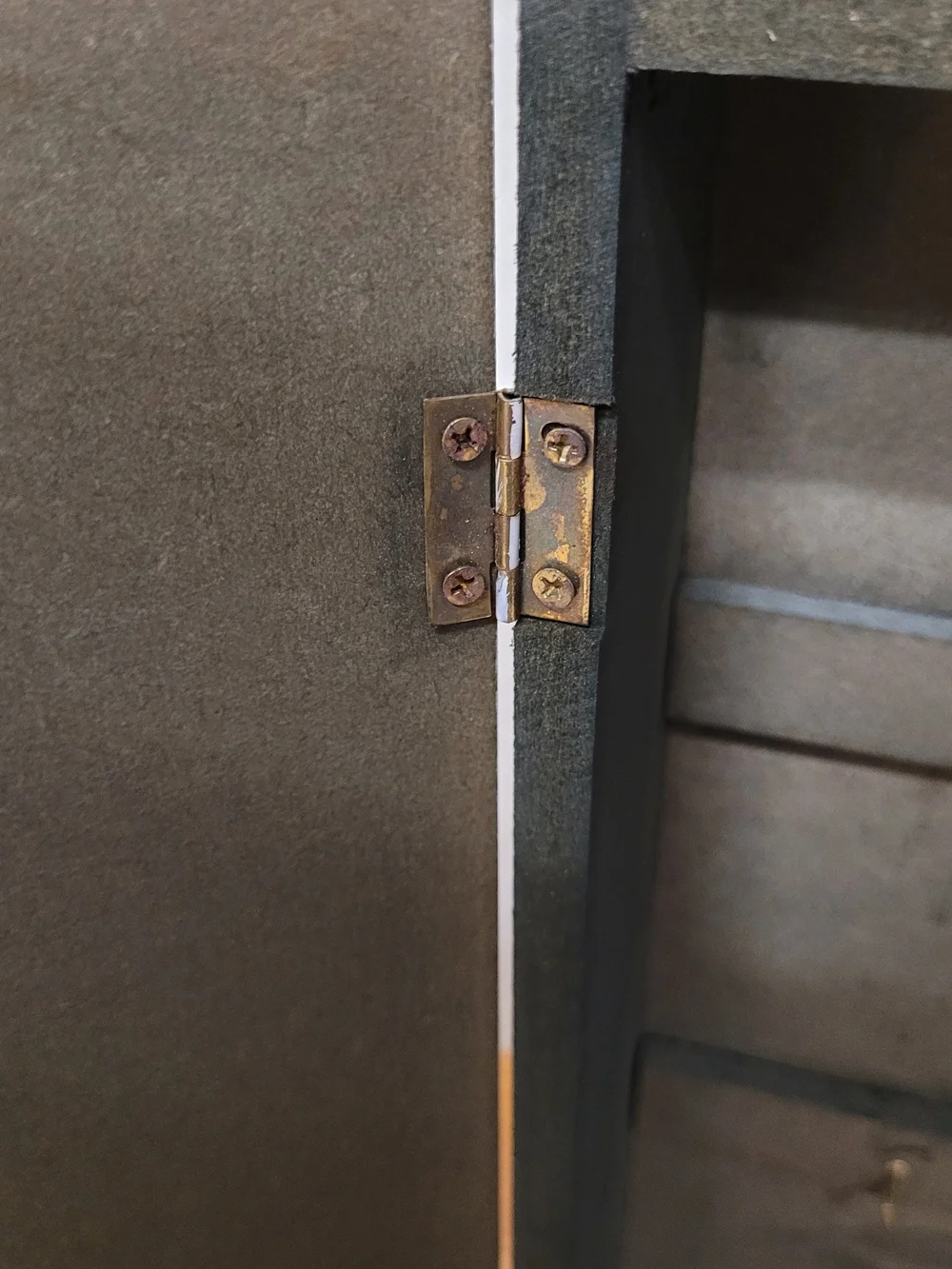 Key Holder Box - Decorative License Plate. Wall Mount